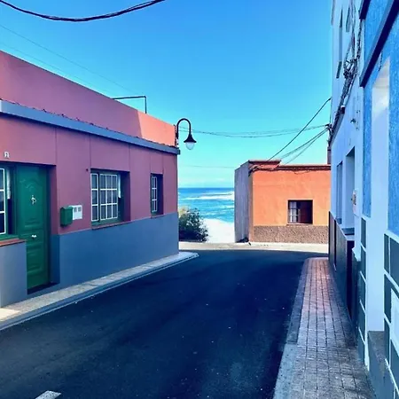 Casa Estrada Holiday home *